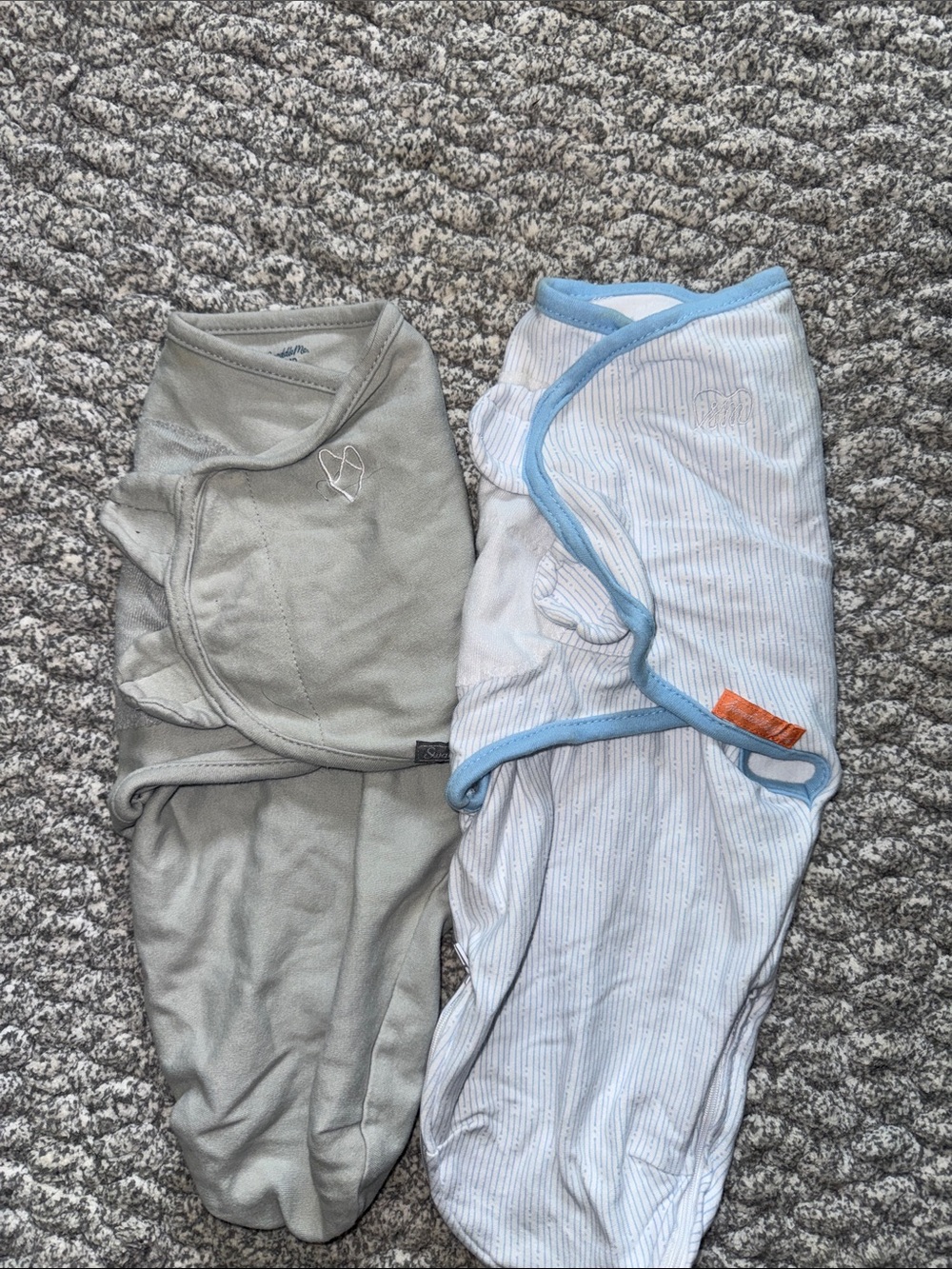 SwaddleMe Gray and White Swaddle Set with Blue Trim